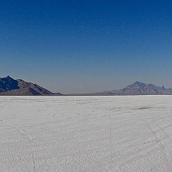 Bonneville Salt Flat - Utah